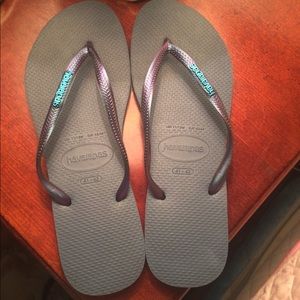 NWOT HAVAIANAS FLIP FLOPS